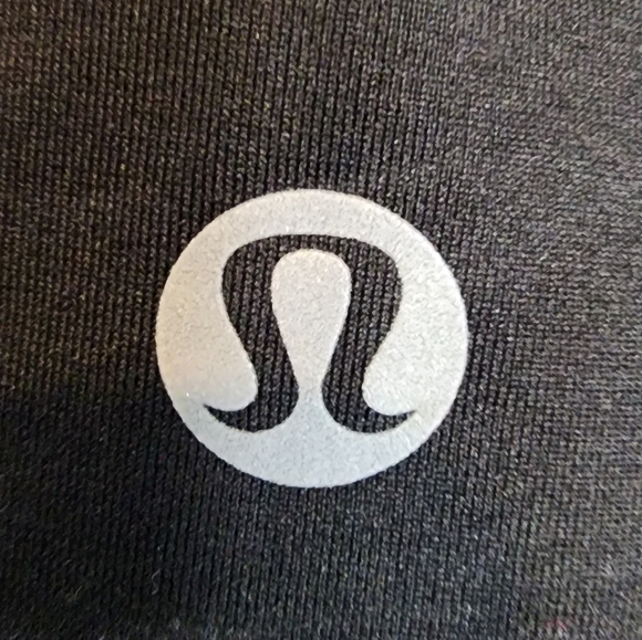 Lululemon xs top - Picture 4 of 4